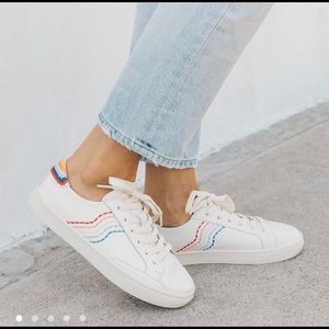 NWT Soludos Rainbow stripe sneakers
